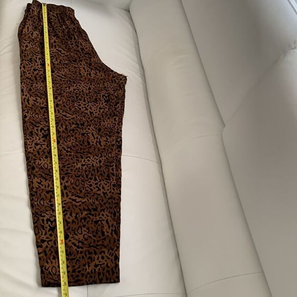 Maggie Sweet High Rise Enimal Print Lightweight Pants Size M - Picture 6 of 10